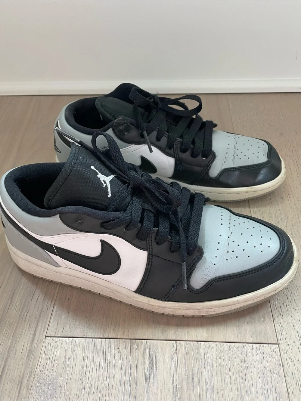Nike Air Jordan 1 Low “Shadow Toe” — Men’s Size 7 / Women’s 8.5